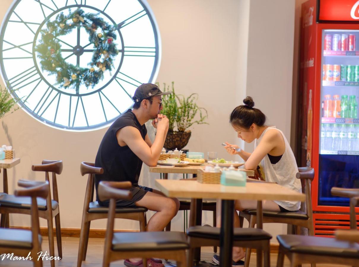 Auberge de jeunesse Mojzo Boutique Nha Trang